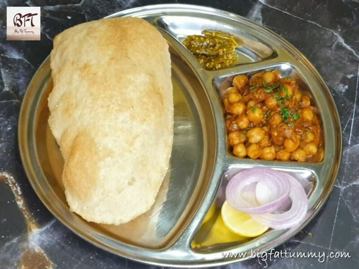 Chola Bhatura