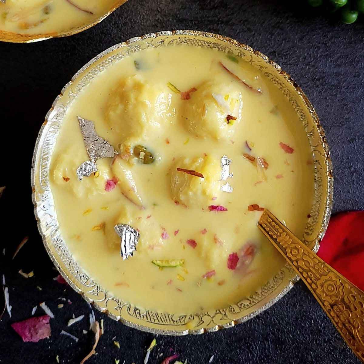 ANGOORI RABDI